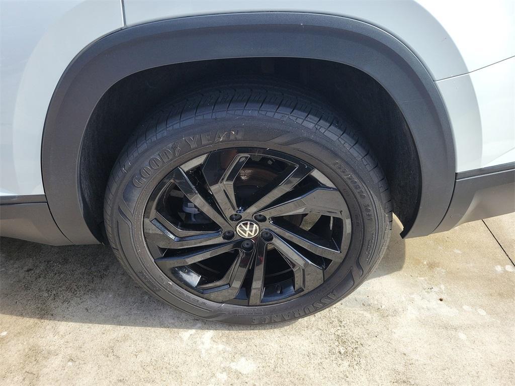 used 2023 Volkswagen Atlas car, priced at $31,577