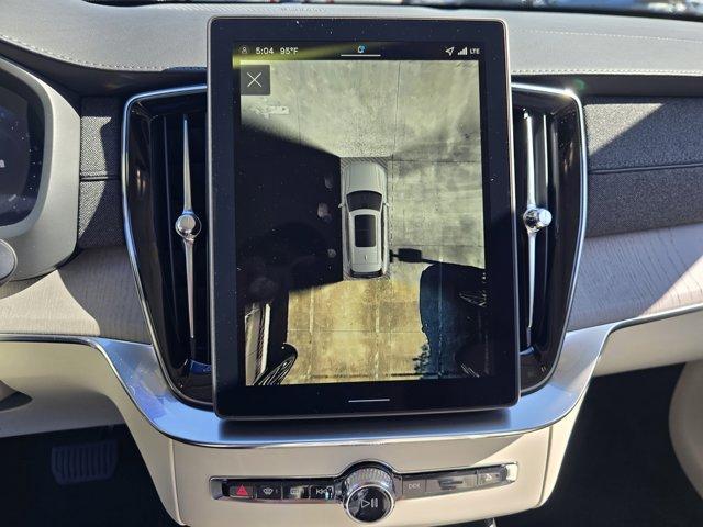 new 2026 Volvo XC90 car, priced at $75,575