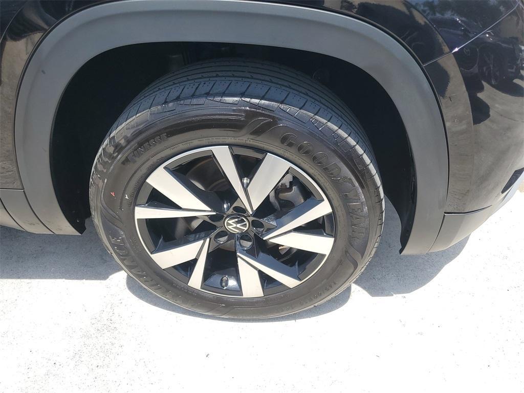 used 2023 Volkswagen Atlas Cross Sport car, priced at $26,977