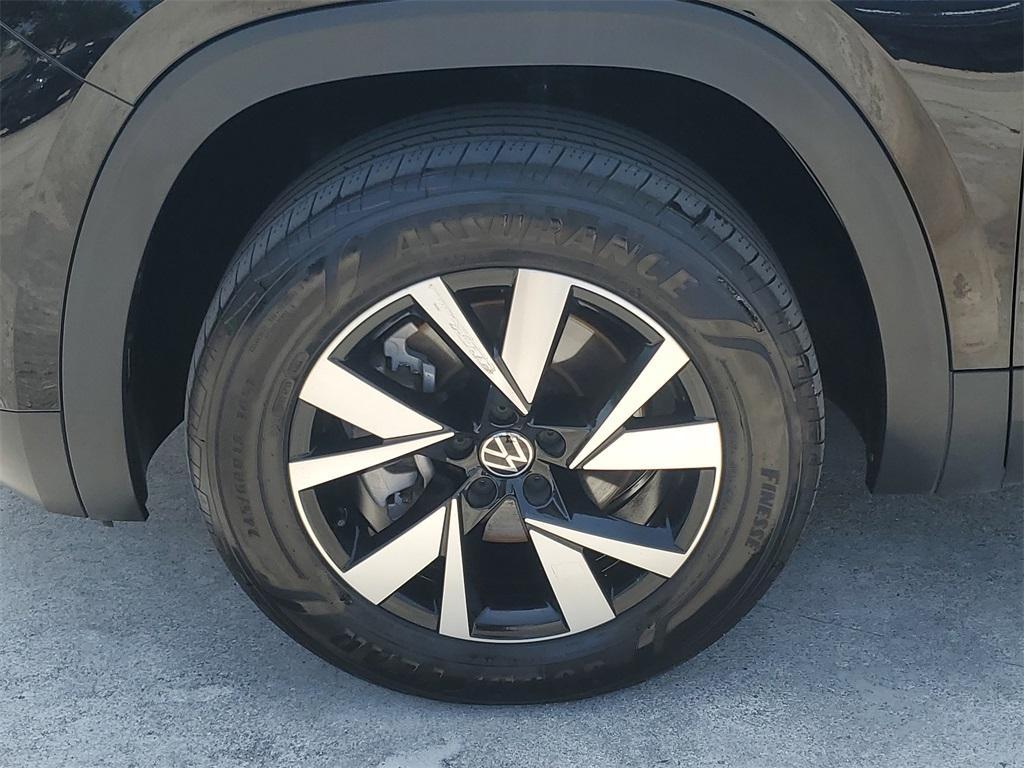 used 2023 Volkswagen Atlas Cross Sport car, priced at $26,977