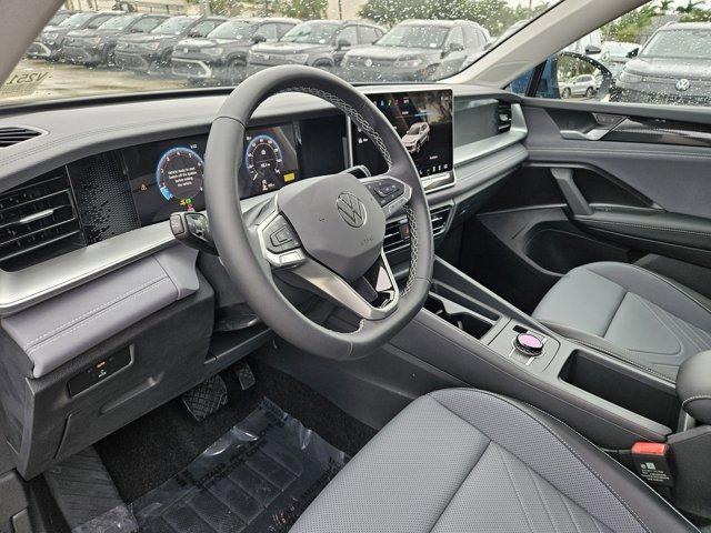 new 2025 Volkswagen Tiguan car