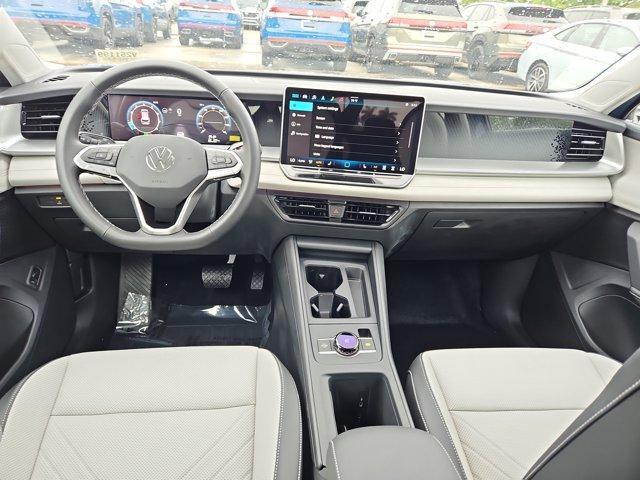 new 2025 Volkswagen Tiguan car