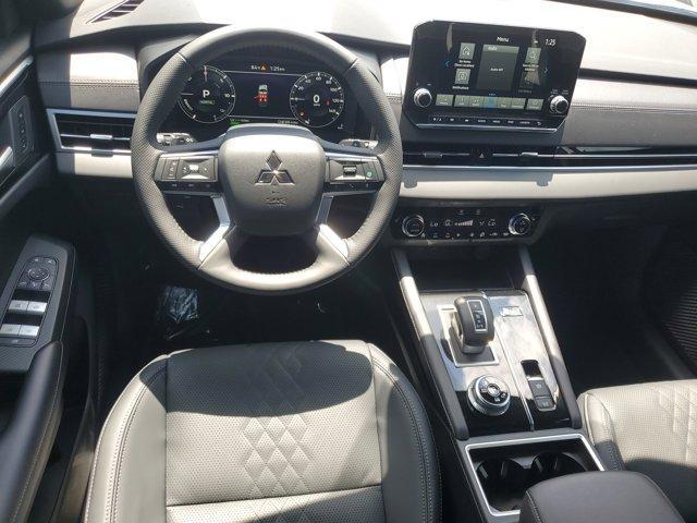 new 2025 Mitsubishi Outlander car, priced at $51,330