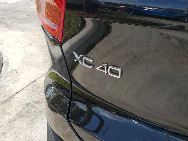 used 2019 Volvo XC40 car, priced at $25,688