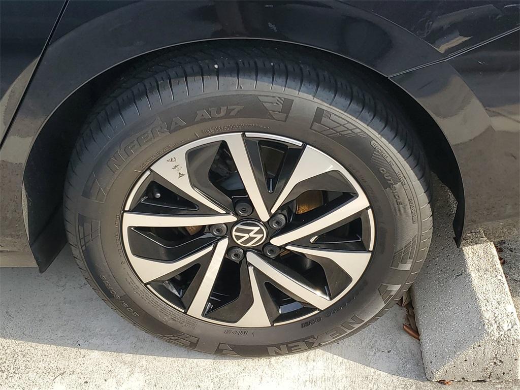 used 2022 Volkswagen Jetta car, priced at $18,277