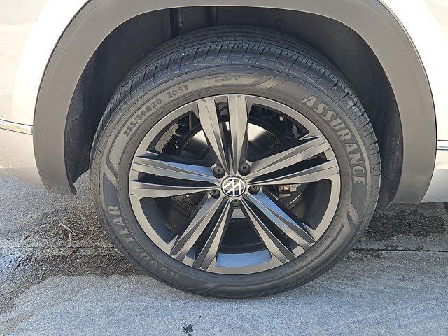 used 2021 Volkswagen Atlas Cross Sport car, priced at $25,898