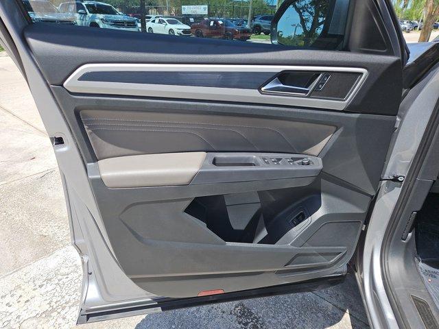 used 2021 Volkswagen Atlas Cross Sport car, priced at $25,898
