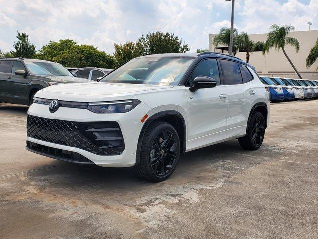 new 2025 Volkswagen Tiguan car, priced at $36,114