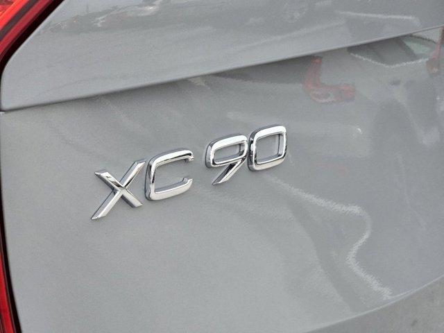 new 2025 Volvo XC90 car, priced at $59,565