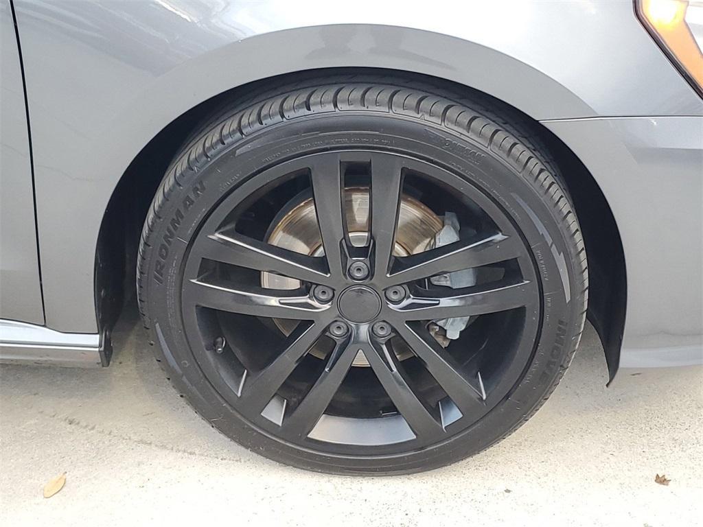 used 2018 Volkswagen Passat car, priced at $10,998