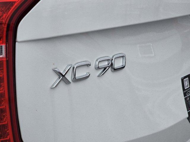 new 2025 Volvo XC90 car, priced at $64,825