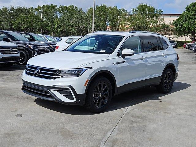 new 2024 Volkswagen Tiguan car, priced at $31,638