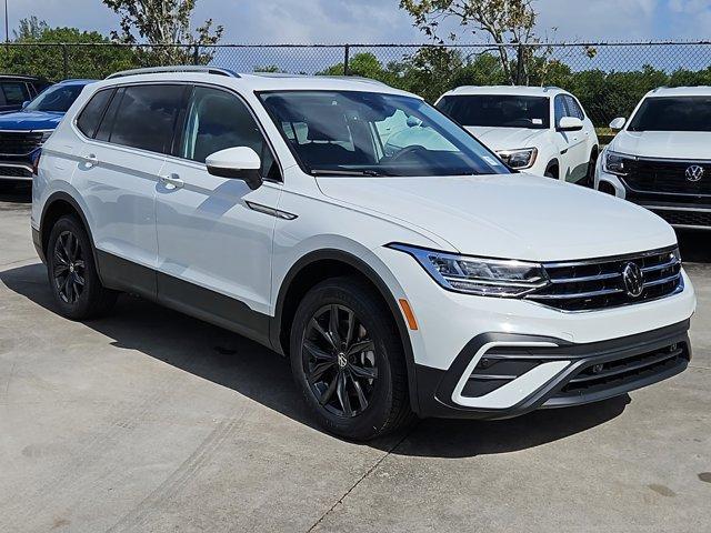 new 2024 Volkswagen Tiguan car, priced at $31,638