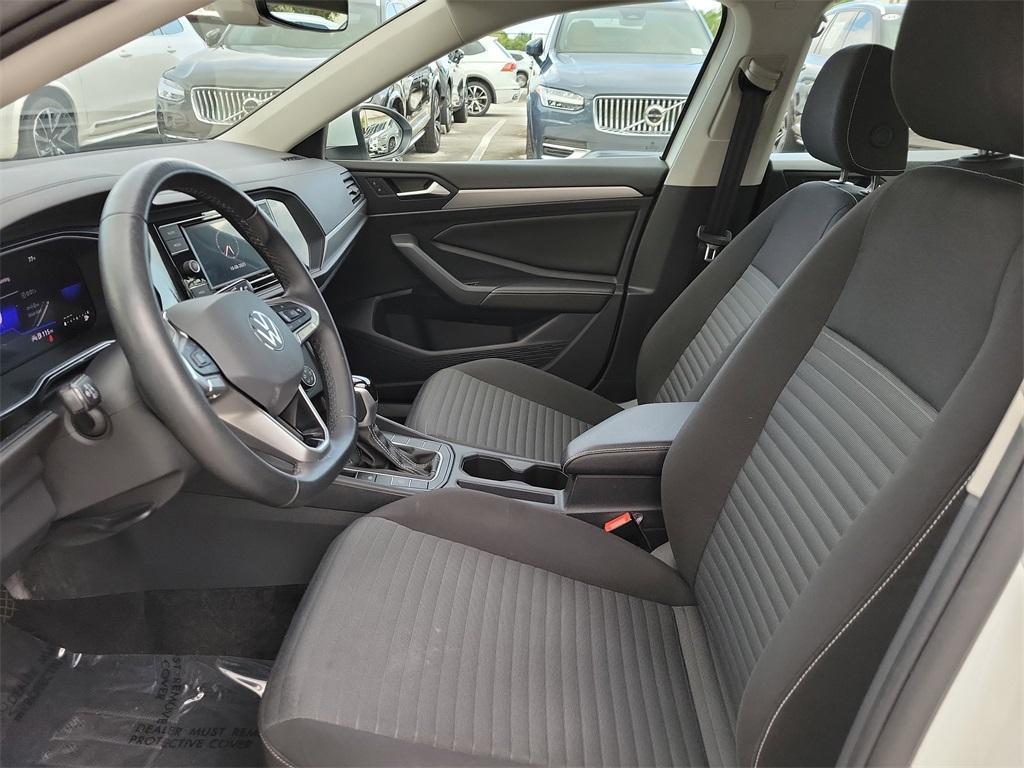 used 2024 Volkswagen Jetta car, priced at $17,977
