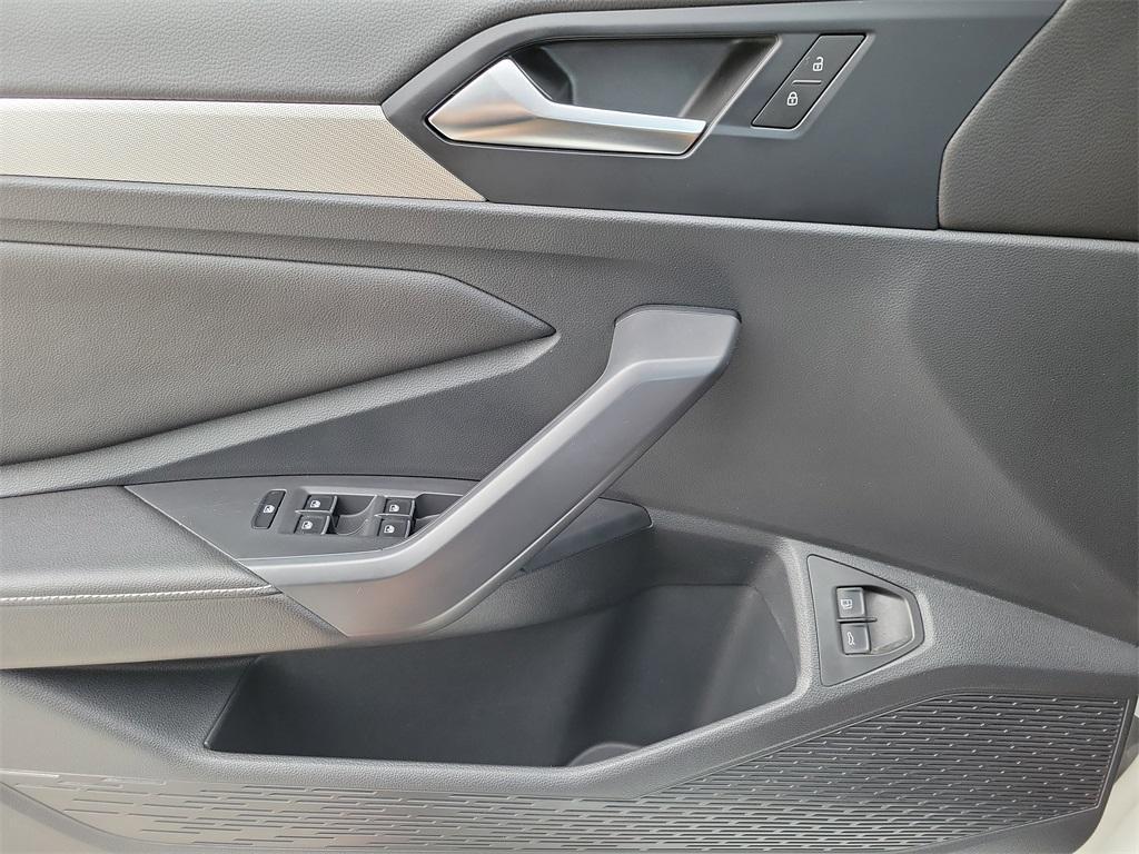 used 2024 Volkswagen Jetta car, priced at $17,977