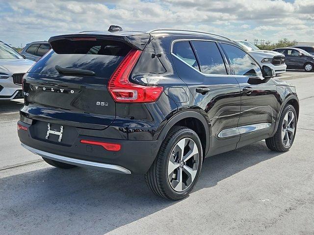 new 2025 Volvo XC40 car, priced at $46,795