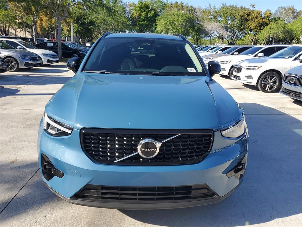used 2023 Volvo XC40 car, priced at $35,588