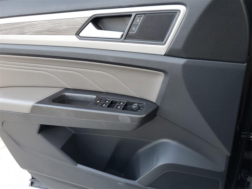 used 2022 Volkswagen Atlas Cross Sport car, priced at $28,877