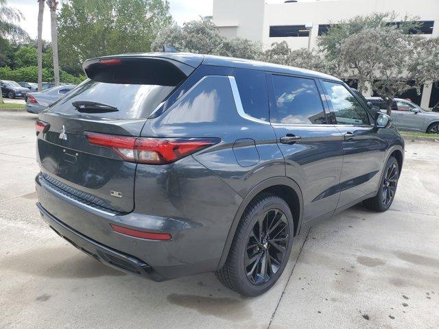 new 2024 Mitsubishi Outlander car, priced at $37,255