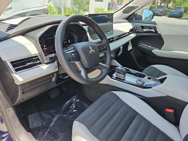 new 2025 Mitsubishi Outlander car, priced at $38,320