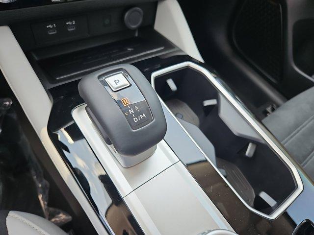 new 2025 Mitsubishi Outlander car, priced at $38,320