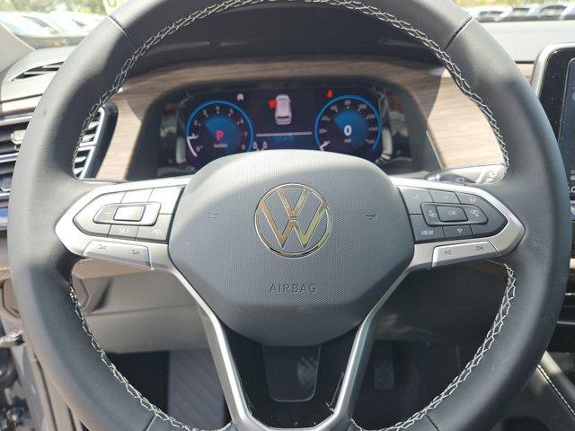new 2025 Volkswagen Atlas car, priced at $47,896