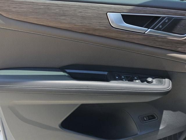 new 2025 Volkswagen Atlas car, priced at $47,896