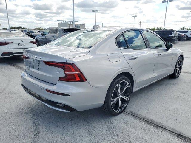 new 2024 Volvo S60 car, priced at $44,445