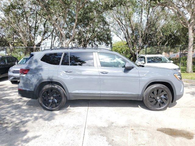 new 2025 Volkswagen Atlas car, priced at $42,530