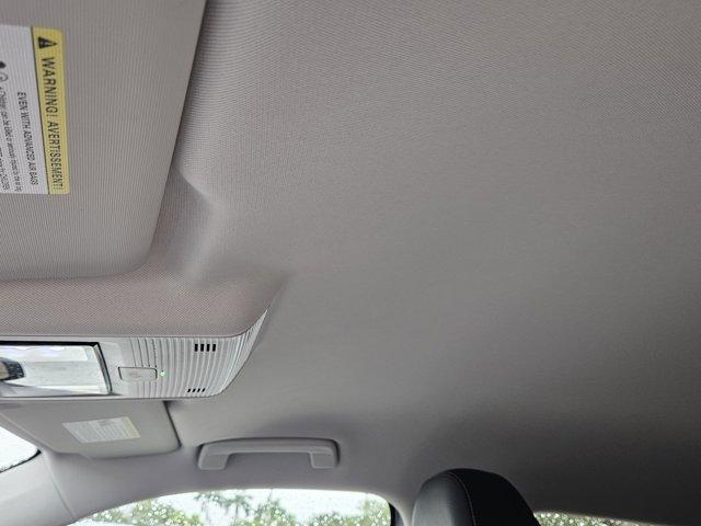 new 2025 Volkswagen Tiguan car