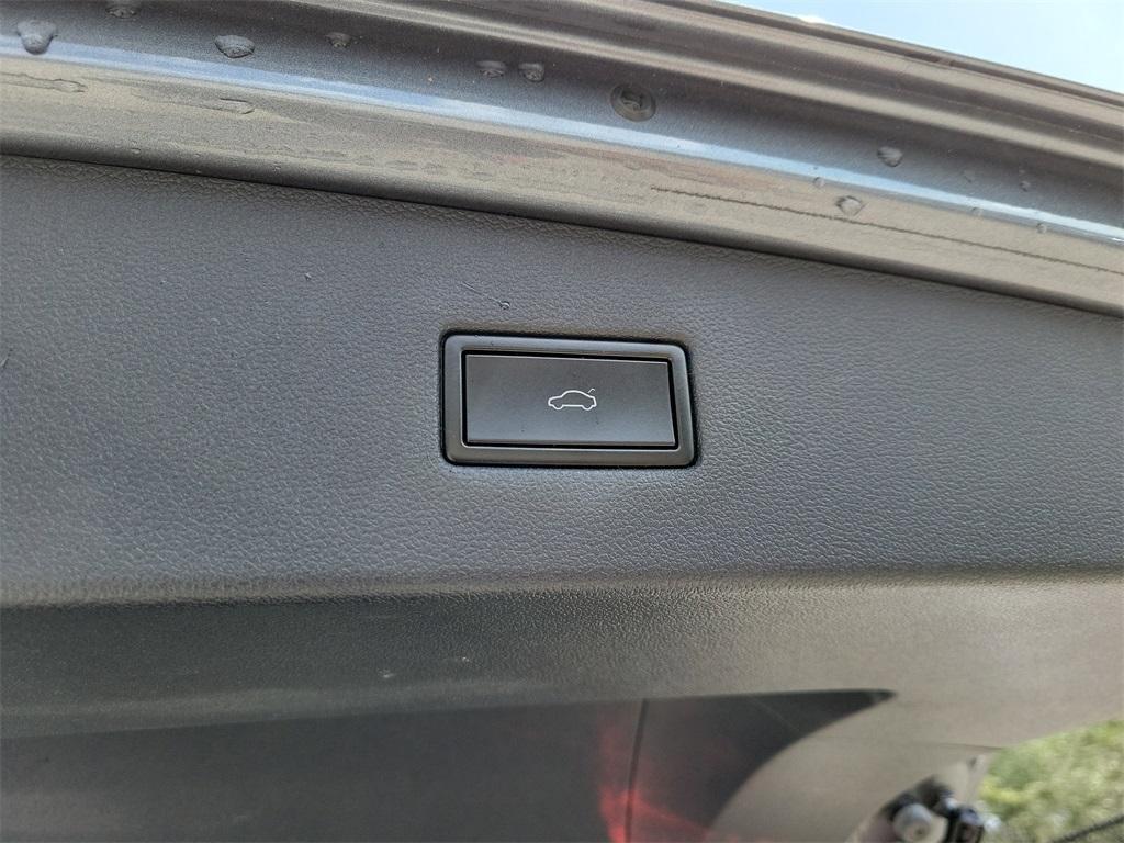 used 2021 Volkswagen Tiguan car, priced at $21,777
