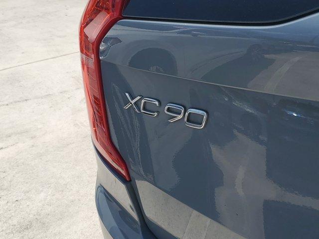 used 2022 Volvo XC90 Recharge Plug-In Hybrid car, priced at $49,888