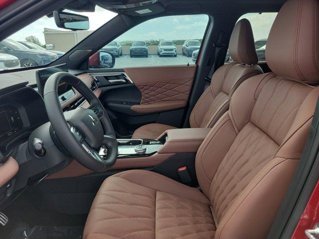 new 2025 Mitsubishi Outlander car, priced at $45,050