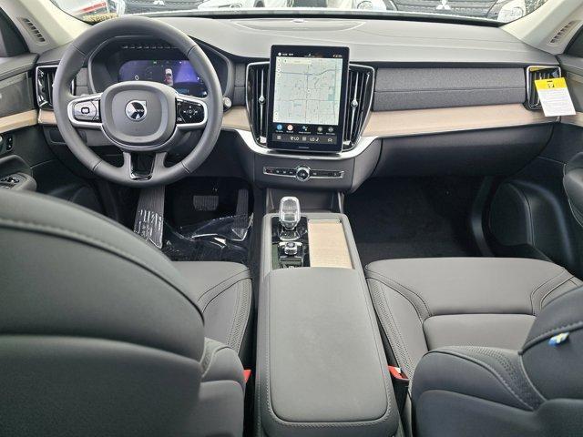 new 2025 Volvo XC90 car, priced at $59,815