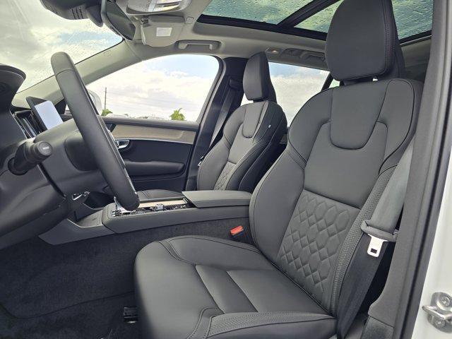 new 2025 Volvo XC90 car, priced at $61,795