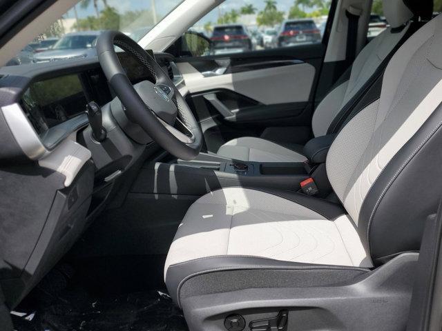 new 2025 Volkswagen Tiguan car, priced at $33,127
