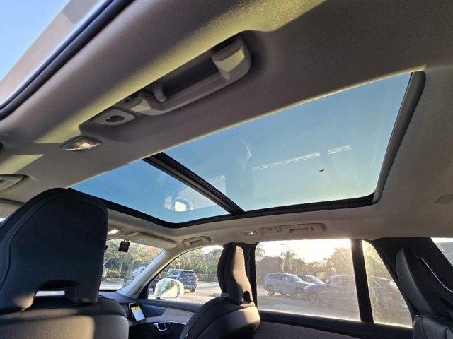new 2025 Volvo XC90 car, priced at $69,155