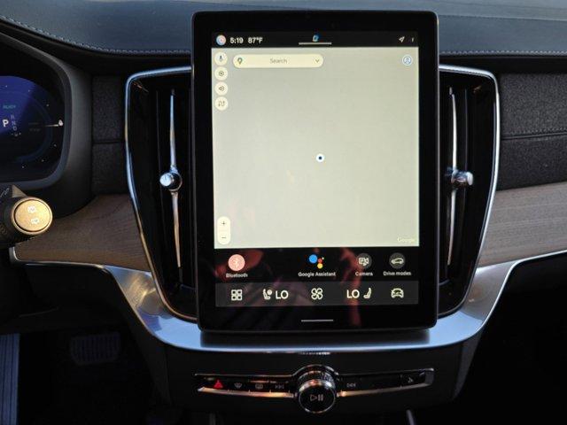 new 2025 Volvo XC90 car, priced at $69,155