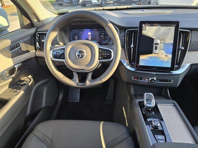 new 2025 Volvo XC90 car, priced at $69,155
