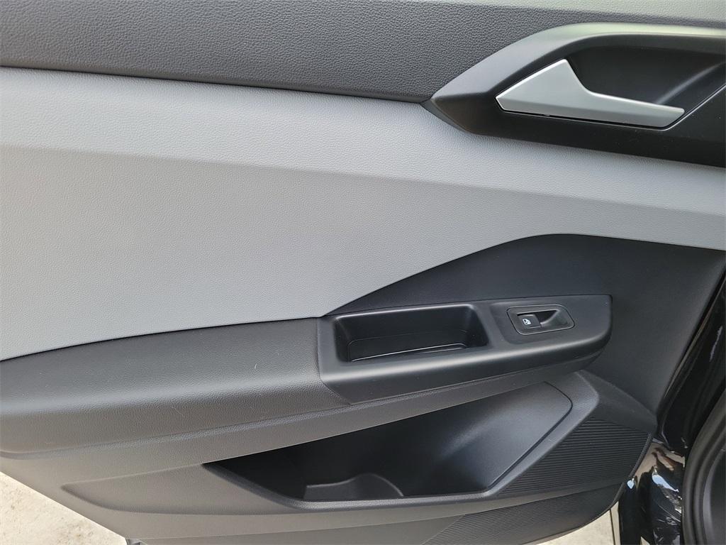 used 2022 Volkswagen Taos car, priced at $18,977