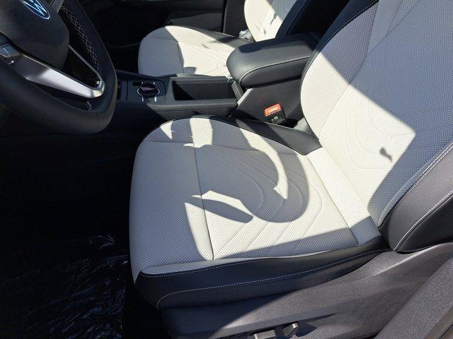 new 2025 Volkswagen Tiguan car, priced at $32,566