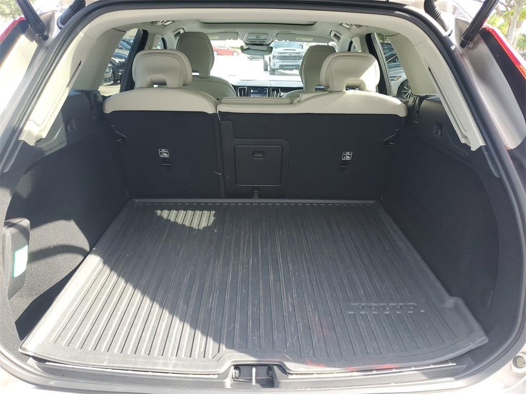 used 2024 Volvo XC60 car, priced at $39,588
