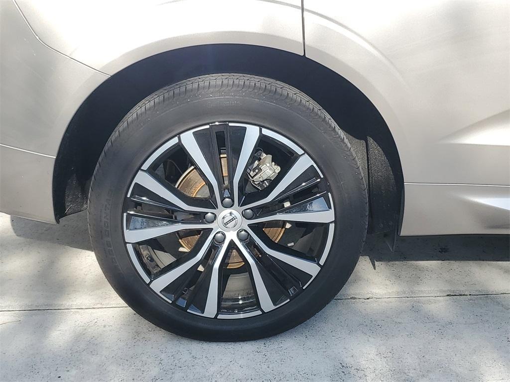 used 2024 Volvo XC60 car, priced at $39,588
