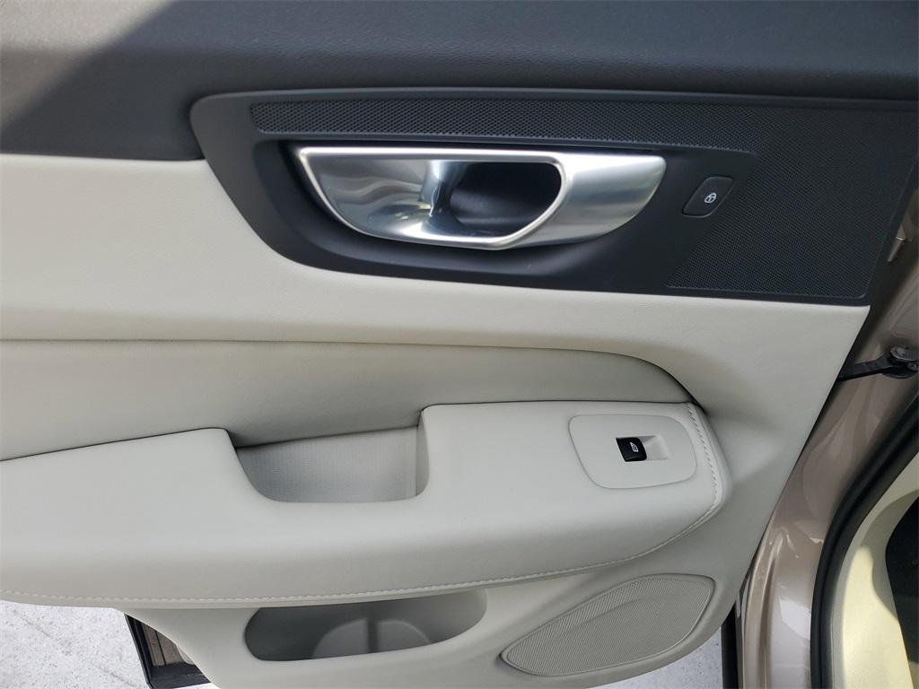 used 2024 Volvo XC60 car, priced at $39,588