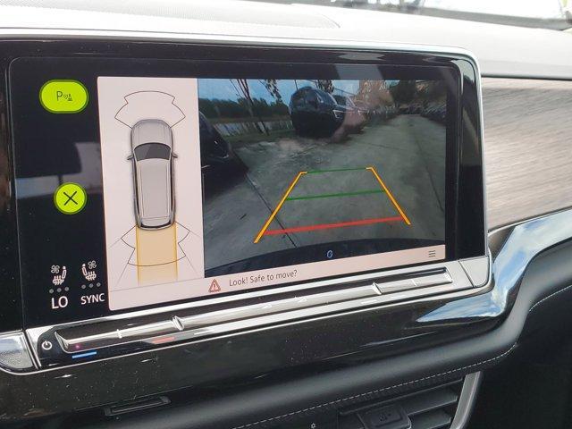 new 2025 Volkswagen Atlas car, priced at $48,298