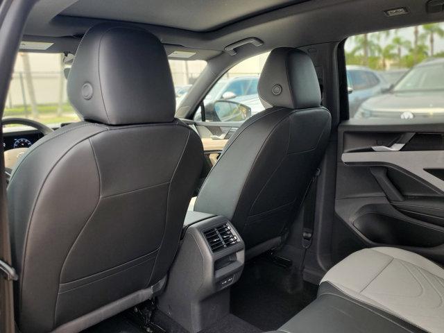 new 2025 Volkswagen Tiguan car, priced at $35,626