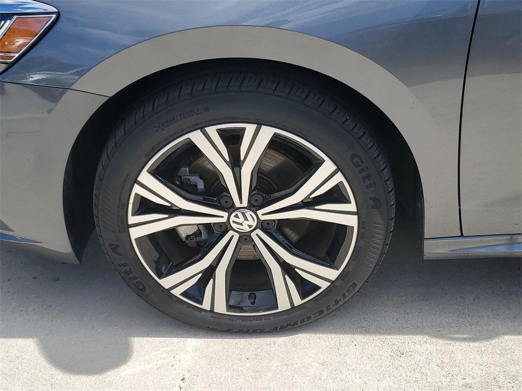 used 2021 Volkswagen Passat car, priced at $17,977