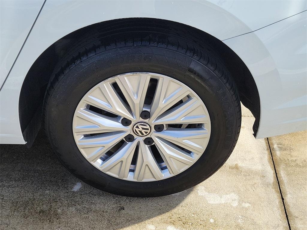 used 2020 Volkswagen Jetta car, priced at $16,677