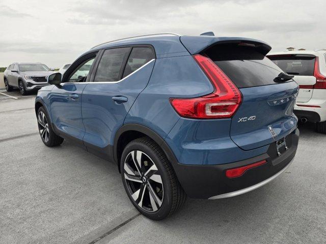 new 2025 Volvo XC40 car, priced at $48,890