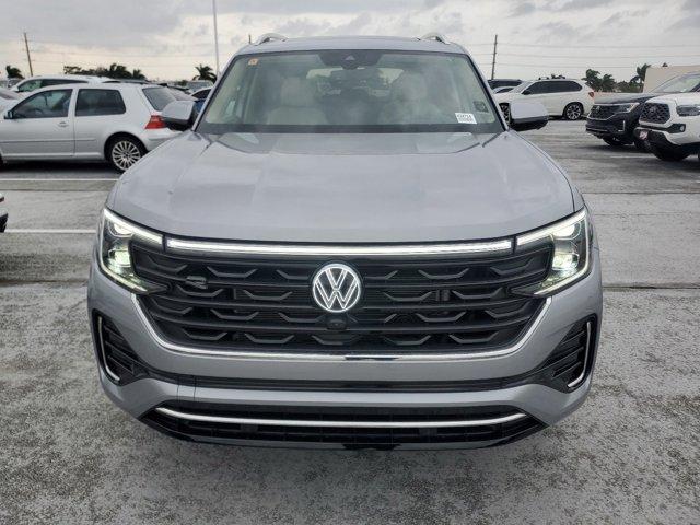 new 2024 Volkswagen Atlas car, priced at $50,263